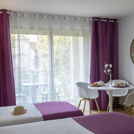 Chambord Hotel