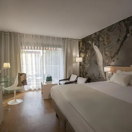 Chambord Hotel 3*