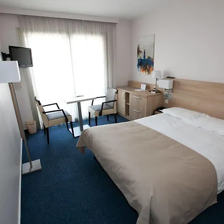 Chambord Hotel Menton
